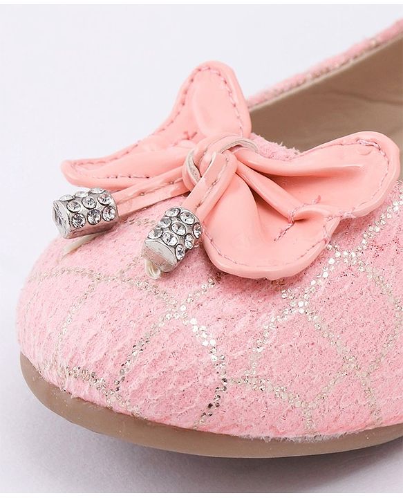 Cute Walk by Babyhug Bellies Bow & Floral Motif - Light Pink