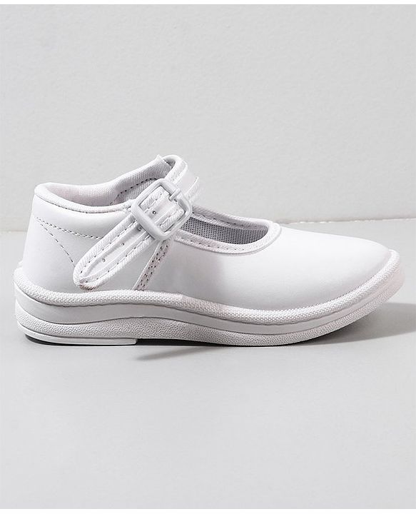 Cute Walk by Babyhug School Shoes - White