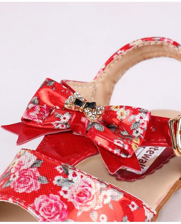 Cute Walk by Babyhug Party Wear Sandals Bow Applique - Red