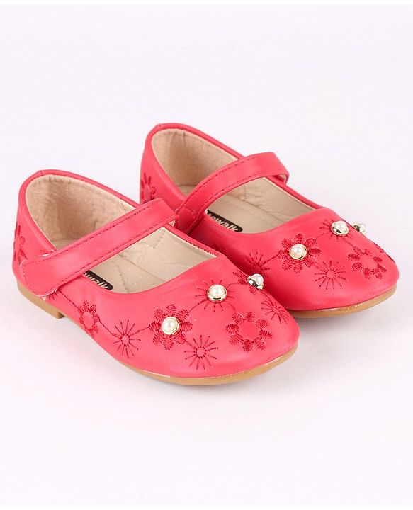 Cute Walk by Babyhug Party Wear Belly Shoes Bead Detailing - Red