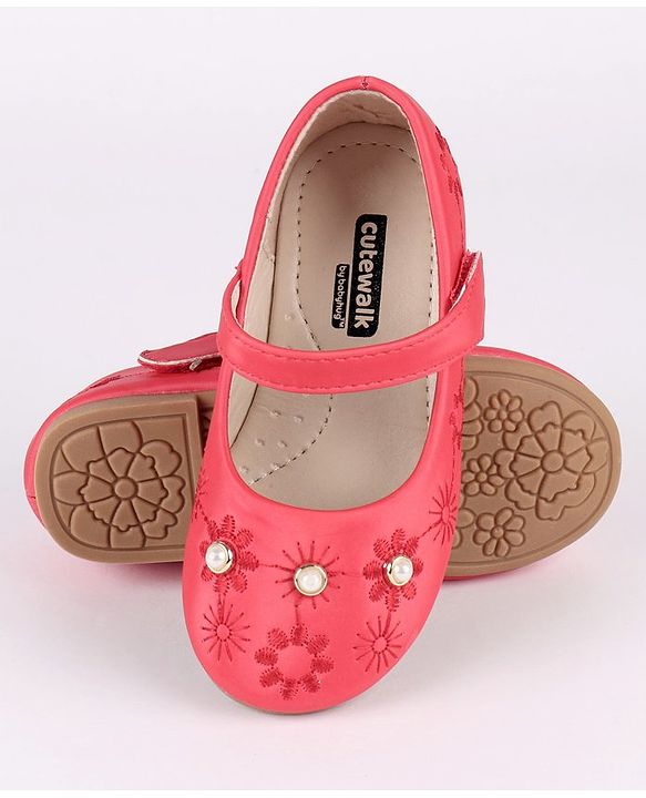 Cute Walk by Babyhug Party Wear Belly Shoes Bead Detailing - Red