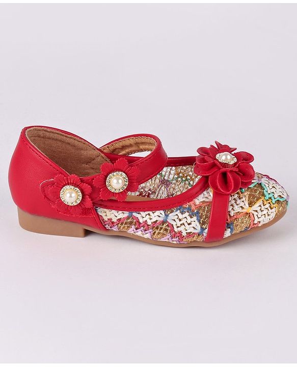 Cute Walk by Babyhug Party Wear Belly Shoes Floral Appliques - Red