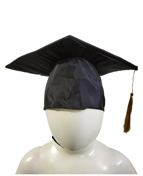 How to dress for your graduation