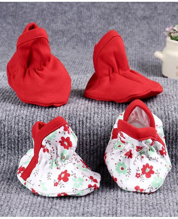 Babyhug 100% Cotton Booties Floral Print - White Red