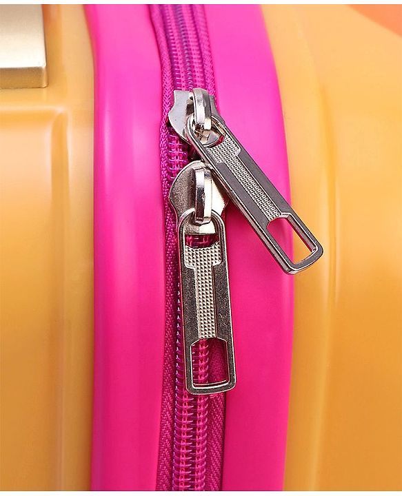 Babyhug Kid's Small 1 Day Trip Trolley Bag Giraffe Print - 18 Inches| Shock Resistant| Telescopic Handle| Water Resistant| Easy Zipper Closure| Durable Wheels