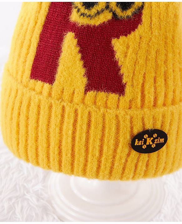 Babyhug Woollen Cap & Gloves With Muffler Alphabet R Design Yellow - Diameter 12 cm