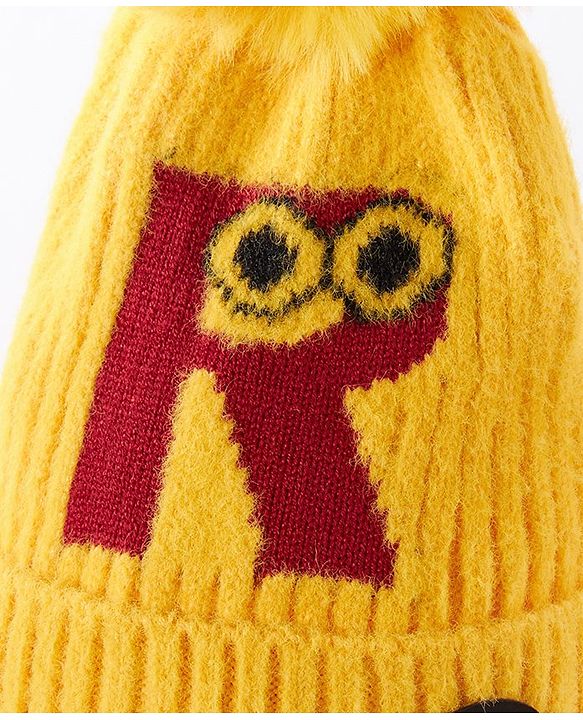 Babyhug Woollen Cap & Gloves With Muffler Alphabet R Design Yellow - Diameter 12 cm
