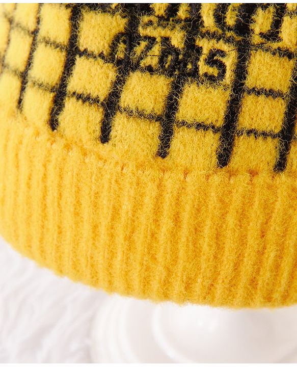 Babyhug Woollen Check Cap & Gloves With Muffler Yellow - Diameter 12 cm