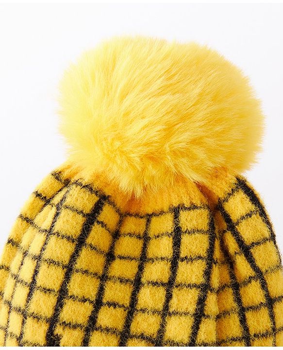 Babyhug Woollen Check Cap & Gloves With Muffler Yellow - Diameter 12 cm