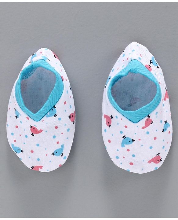 Babyhug 100% Cotton Cap Mittens & Booties Set Blue White -  Diameter 10 cm