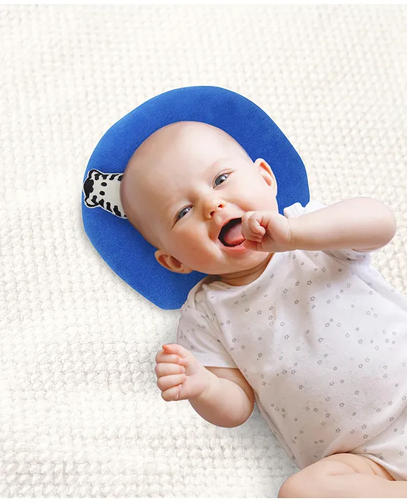 Baby head outlet support while sleeping