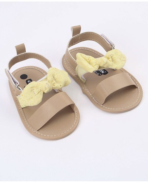 Cute Walk by Babyhug Sandals Style Booties Bow Applique - Yellow Brown