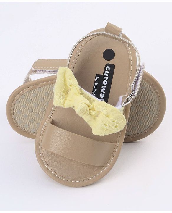 Cute Walk by Babyhug Sandals Style Booties Bow Applique - Yellow Brown