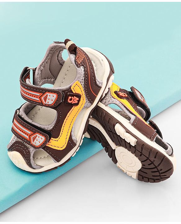 Cute Walk by Babyhug Velcro Closure Solid Sandals - Brown