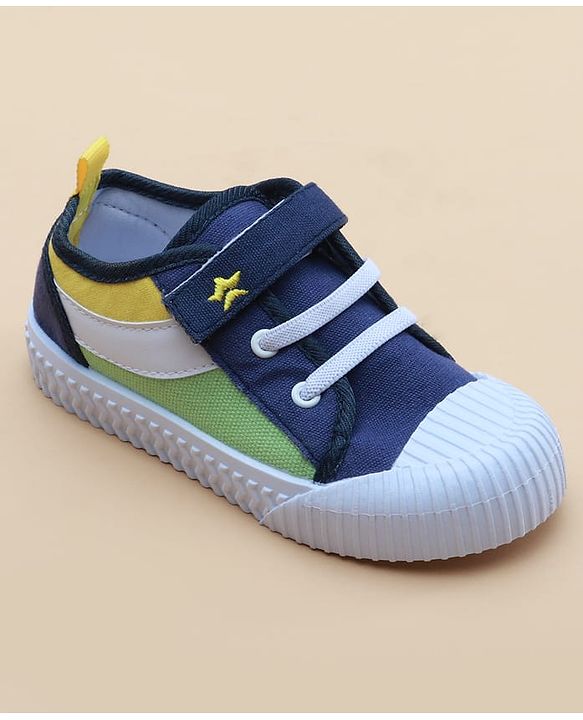 Cute Walk by Babyhug Velcro Closure Solid Casual Shoes - Navy Blue