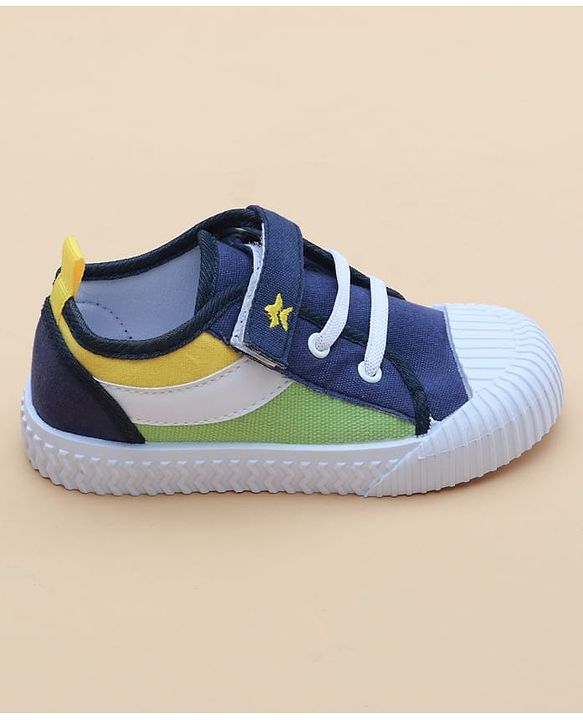 Cute Walk by Babyhug Velcro Closure Solid Casual Shoes - Navy Blue