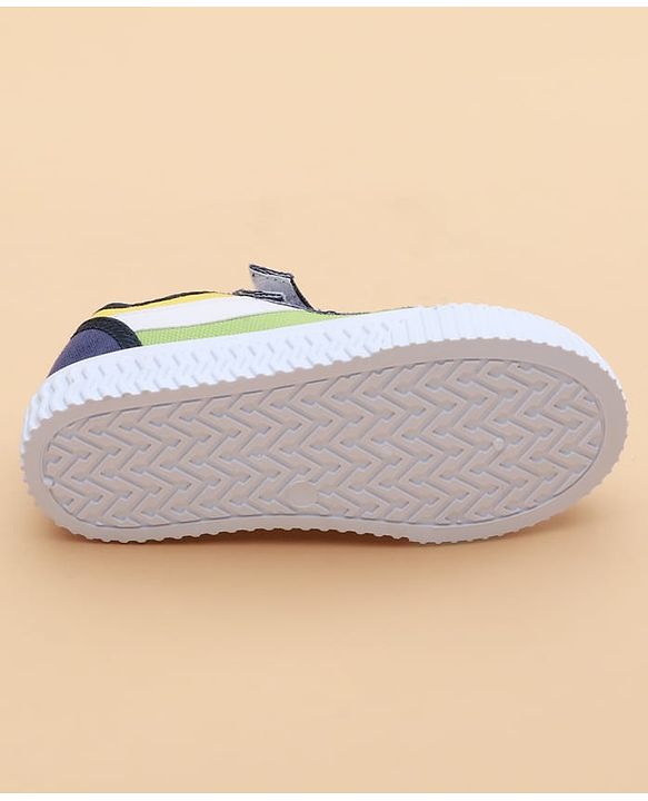 Cute Walk by Babyhug Velcro Closure Solid Casual Shoes - Navy Blue
