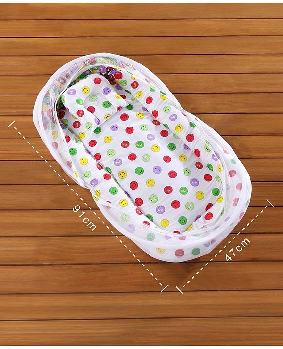 Babyhug Cotton Bedding Set with Mosquito Net Smiley Print - White Base