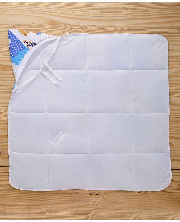Babyhug Hooded Quilted Wrapper Happy Bear Print - Sky Blue