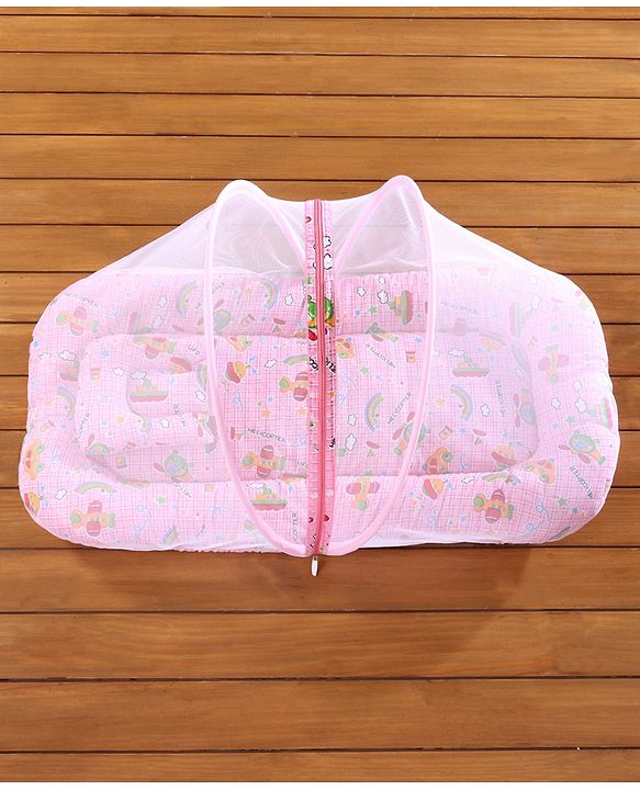 Babyhug Cotton Bedding Set With Center Zip Mosquito Net Transport In Star Print- Pink