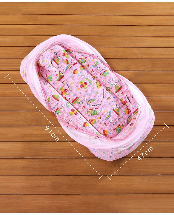 Babyhug Cotton Bedding Set With Center Zip Mosquito Net Transport In Star Print- Pink