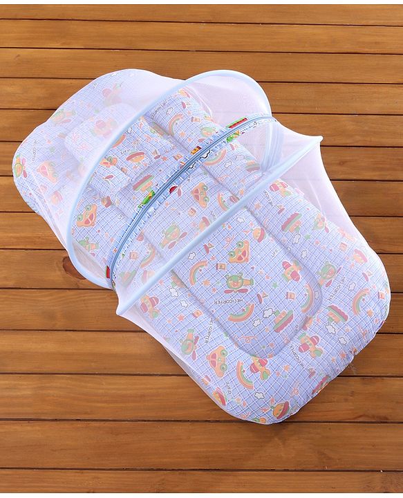 Babyhug Cotton Bedding Set With Center Zip Mosquito Net Transport In Star Print- Blue