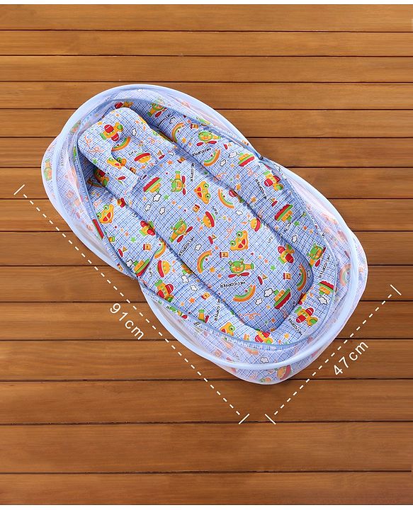 Babyhug Cotton Bedding Set With Center Zip Mosquito Net Transport In Star Print- Blue
