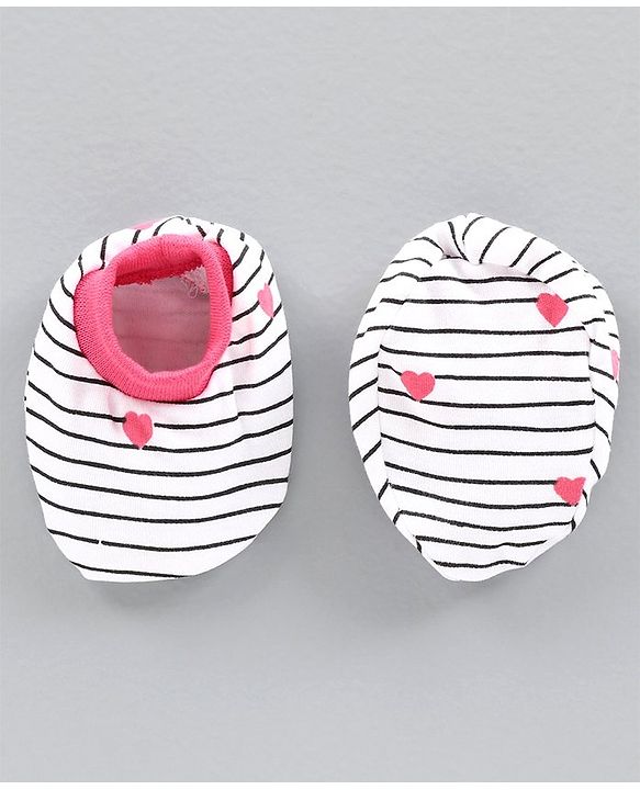 Babyhug 100% Cotton Cap Mittens and Booties Set Heart Print Pink -  Diameter 10 cm
