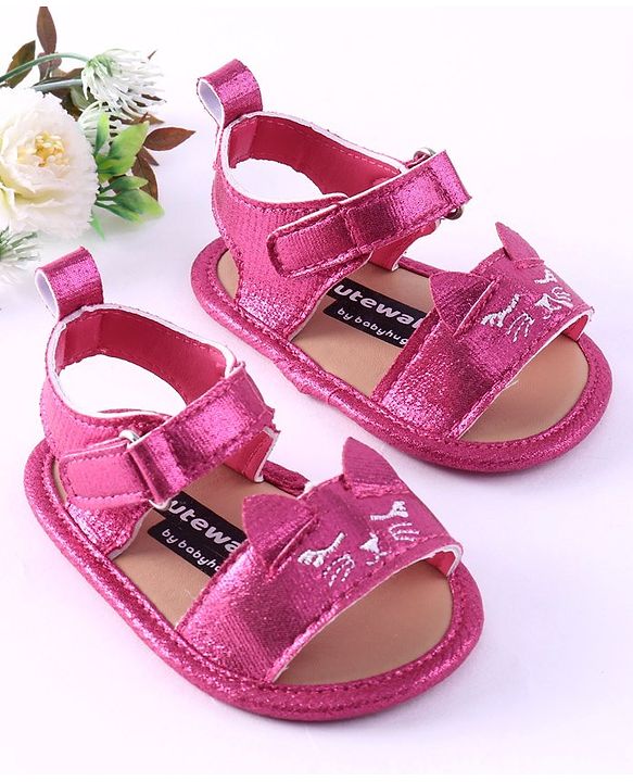 Cute Walk by Babyhug Booties Kitty Embroidery - Pink