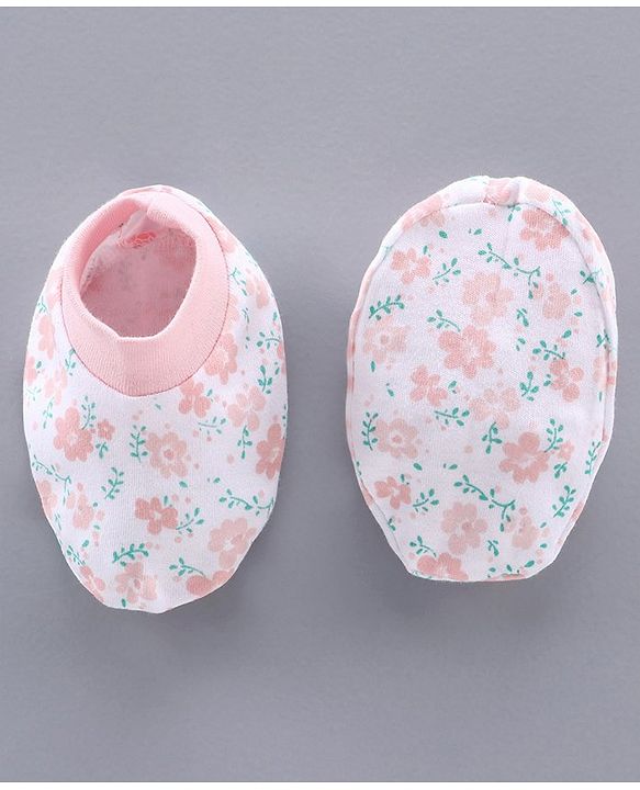 Babyhug 100% Cotton Cap Mitten & Booties Set Pink - Diameter 10 cm