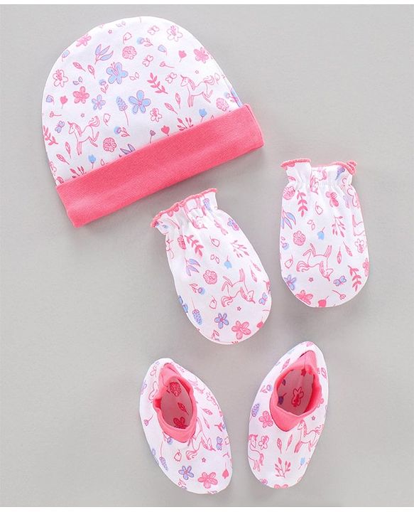 Babyhug 100%Cotton Cap Mittens & Booties Unicorn Print Pink - Diameter 10.5 cm
