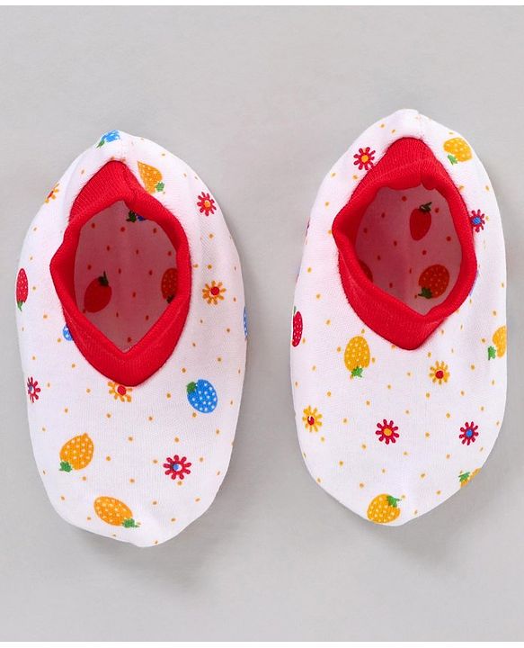 Babyhug 100% Cotton Cap Mitten & Booties Set Blue - Diameter 10 cm