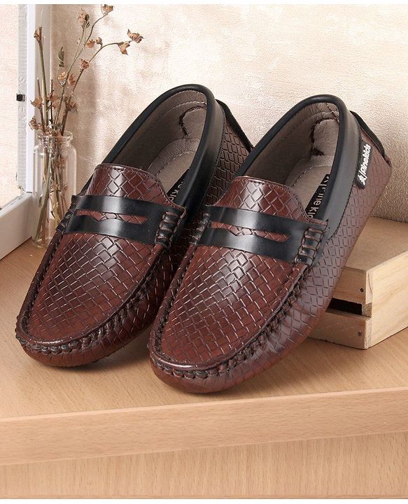 Pine Kids Round Toe Party Wear Textured Loafers with Cushioned Footbed - Brown