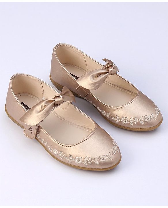 Pine Kids Party Wear Belly Shoes Bow Applique - Sky Blue