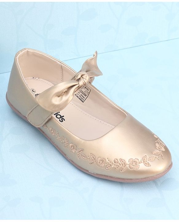 Pine Kids Party Wear Belly Shoes Bow Applique - Sky Blue