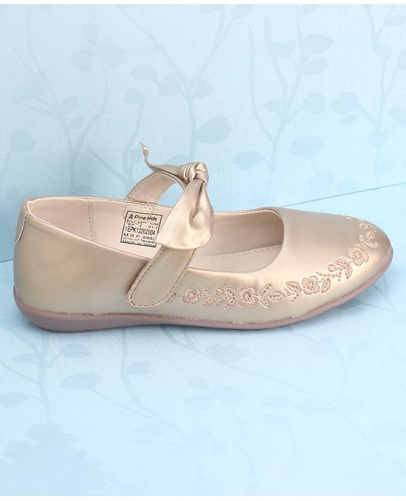 Pine Kids Party Wear Belly Shoes Bow Applique - Sky Blue