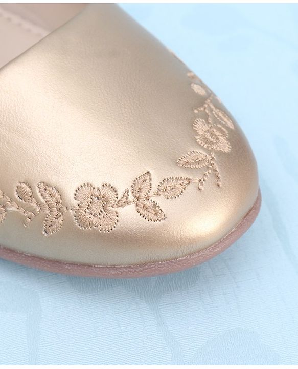 Pine Kids Party Wear Belly Shoes Bow Applique - Sky Blue