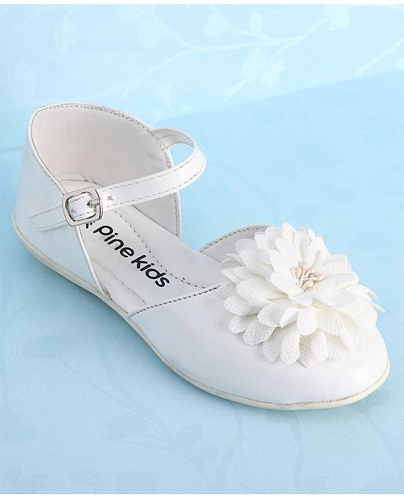 Pine Kids Belly Shoes Floral Applique - Golden