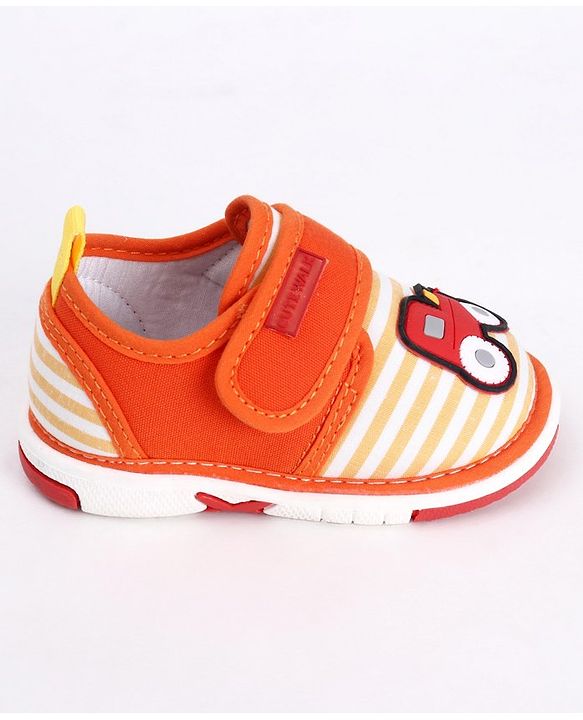 Cute Walk by Babyhug Casual Shoes Tractor Embroidery - Orange