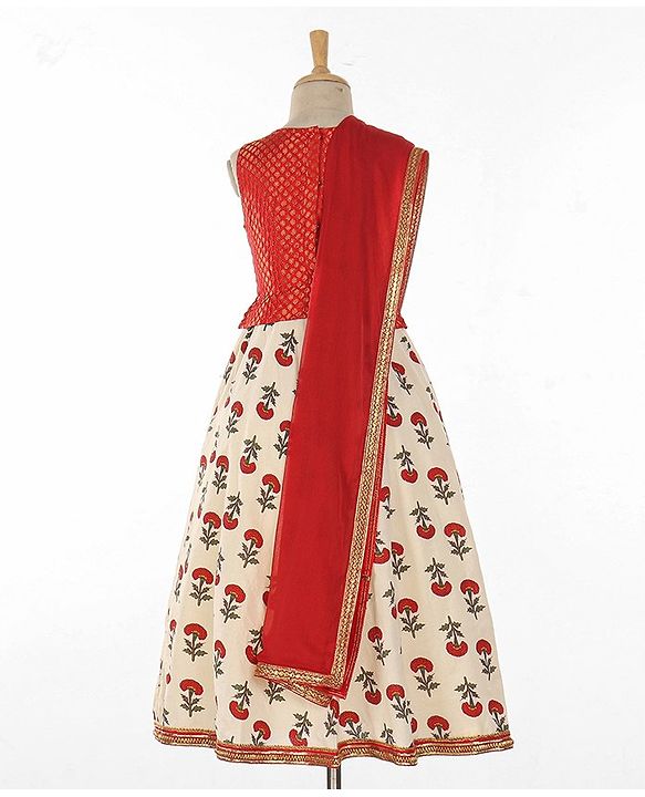 Babyhug Sleeveless Choli With Motif Print Lehenga and Netted Dupatta - Red Beige