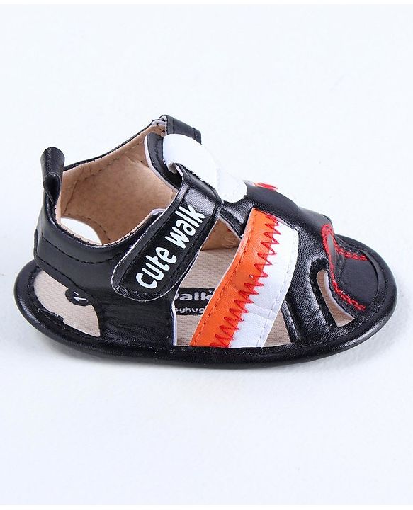 Cute Walk by Babyhug Booties - Brown