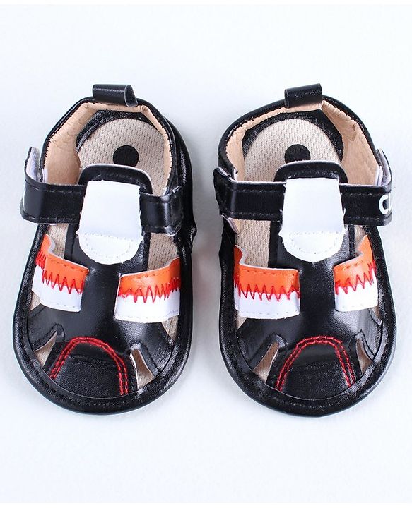 Cute Walk by Babyhug Booties - Brown