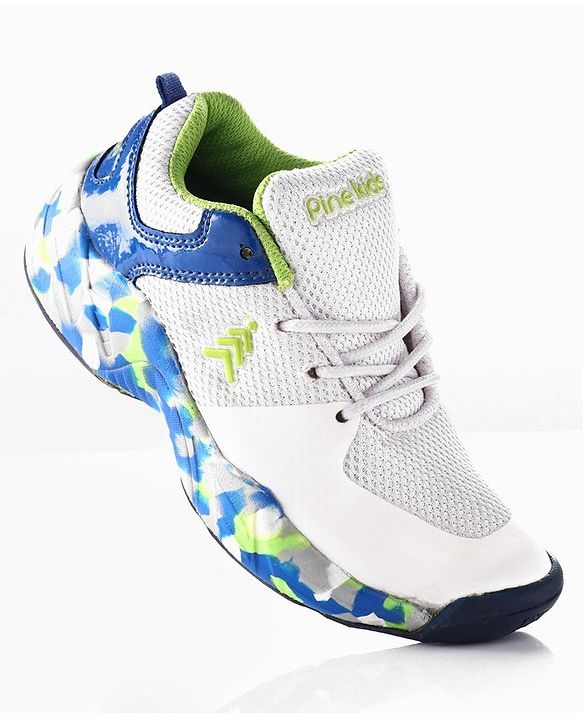 Pine Kids Sports Shoes - White Blue
