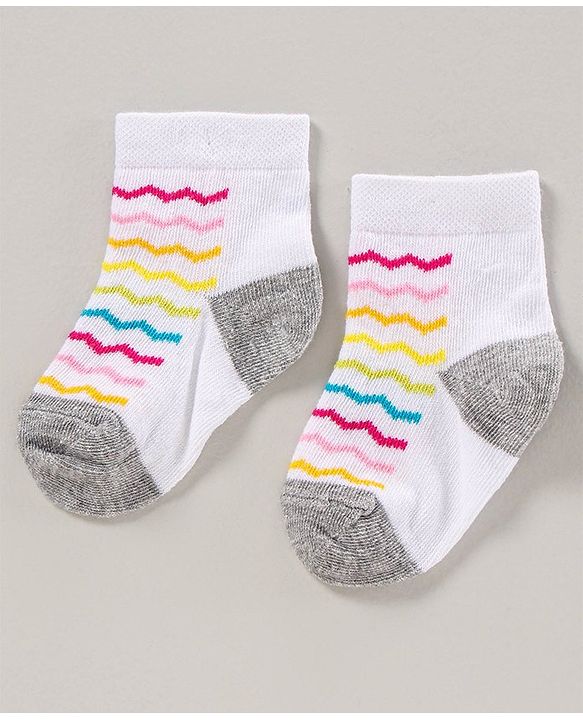 Cute Walk by Babyhug Anti Bacterial Ankle Length Socks Pack of 2 Striped - Multicolor