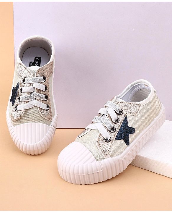 Cute Walk by Babyhug Casual Shoes - White