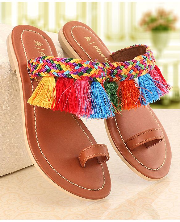 Pine Kids Ethnic Wear Chappal Fringe Detailing  - Brown