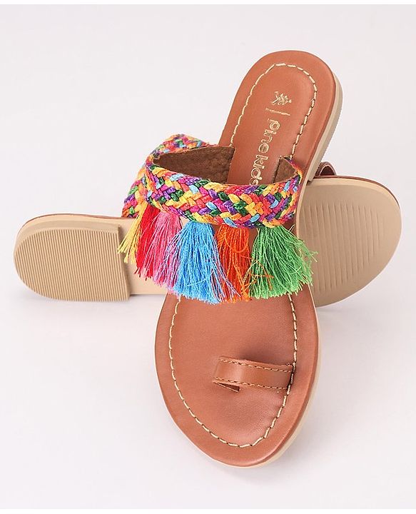 Pine Kids Ethnic Wear Chappal Fringe Detailing  - Brown