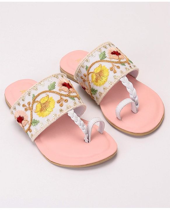 Pine Kids Ethnic Wear Chappal Floral Embroidery  - Pink