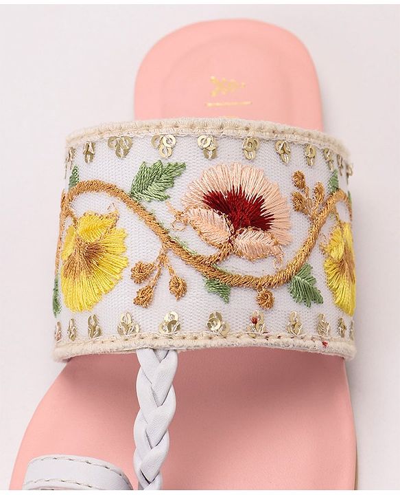 Pine Kids Ethnic Wear Chappal Floral Embroidery  - Pink