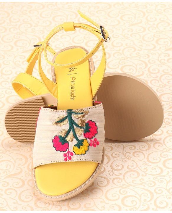 Pine Kids Ethnic Wear Sandals Floral Embroidery - Yellow